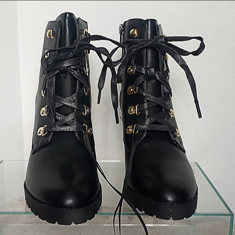 Express Shoes Laced-up Lug High Heel Black Boots   Women Size 8 - Picture 4 of 12